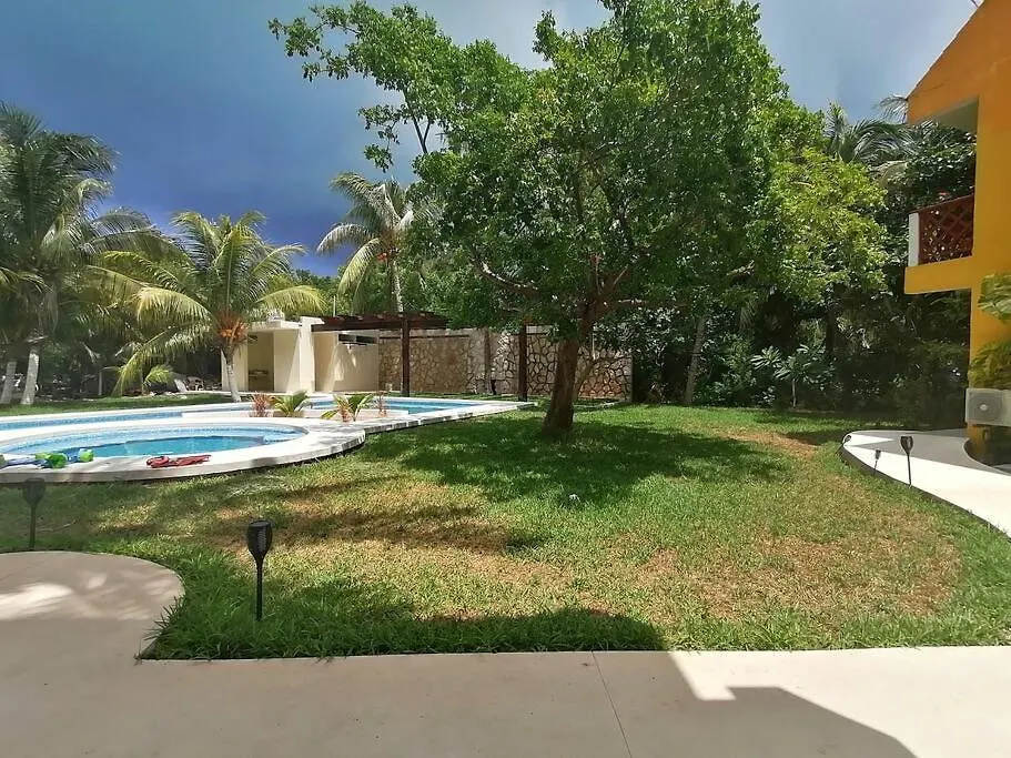 Marysol Great Views Beachfront Next To Nomads D3 Isla Mujeres Messico