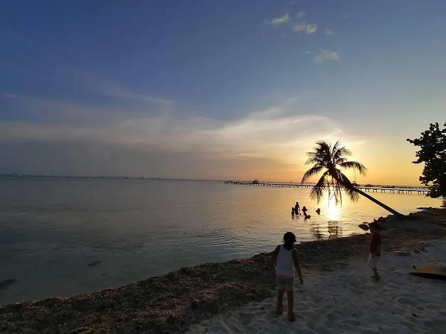 Marysol Great Views Beachfront Next To Nomads D3 Isla Mujeres Appartamento