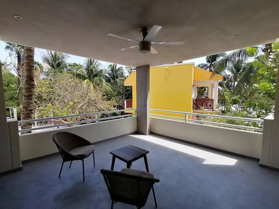 Marysol Great Views Beachfront Next To Nomads D3 Isla Mujeres