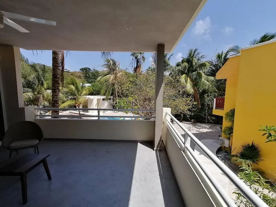 Marysol Great Views Beachfront Next To Nomads D3 Isla Mujeres Mexico